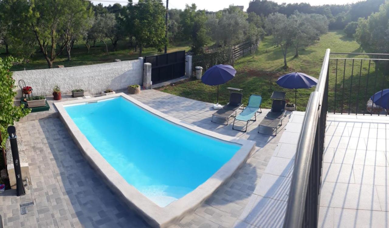 Holiday Home Dioniza Vodnjan Esterno foto